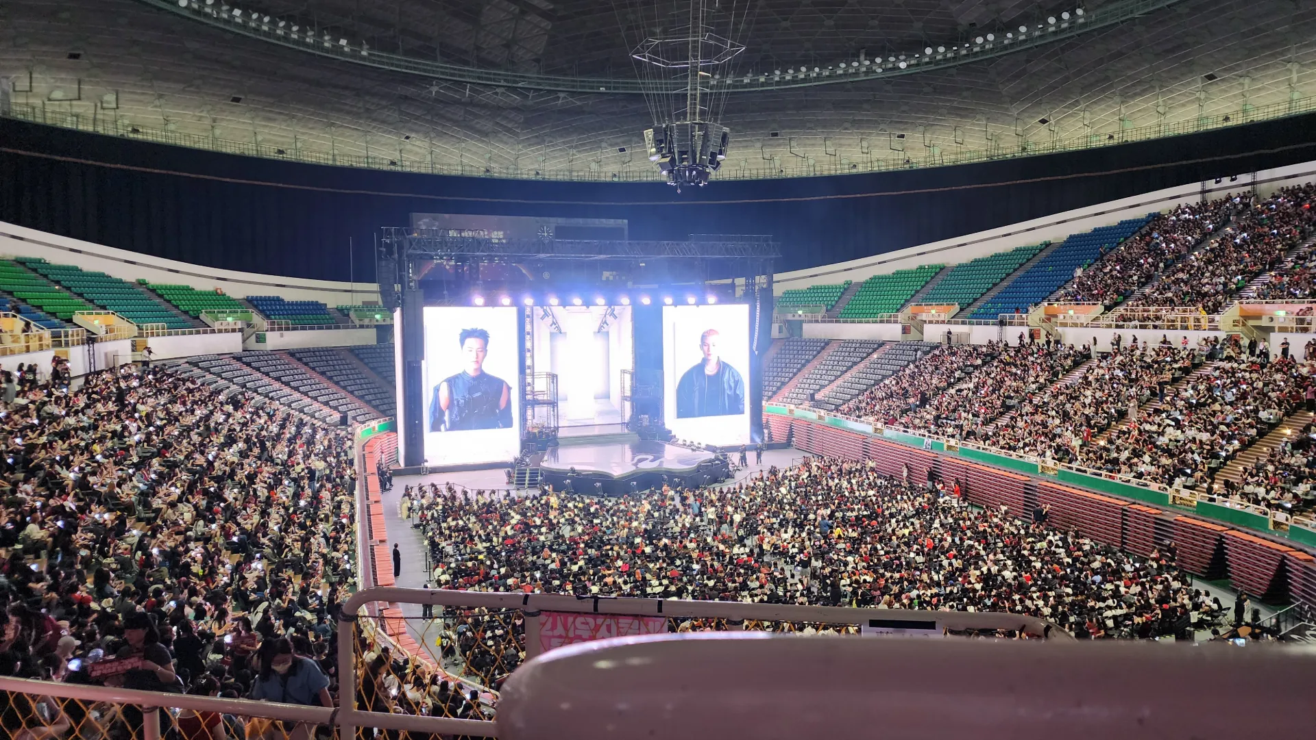 NTSU Arena (林口體育館) 파랑4A-2 구역 3열14번 좌석 시야 사진 - HOSHI X WOOZI FAN CONCERT
