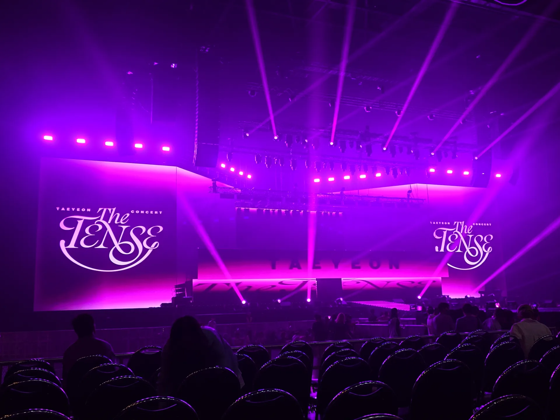 IMPACT Arena 自動建檔區域: imp-floora 前排左號 視野照片 - Taeyeon concert - The Tense