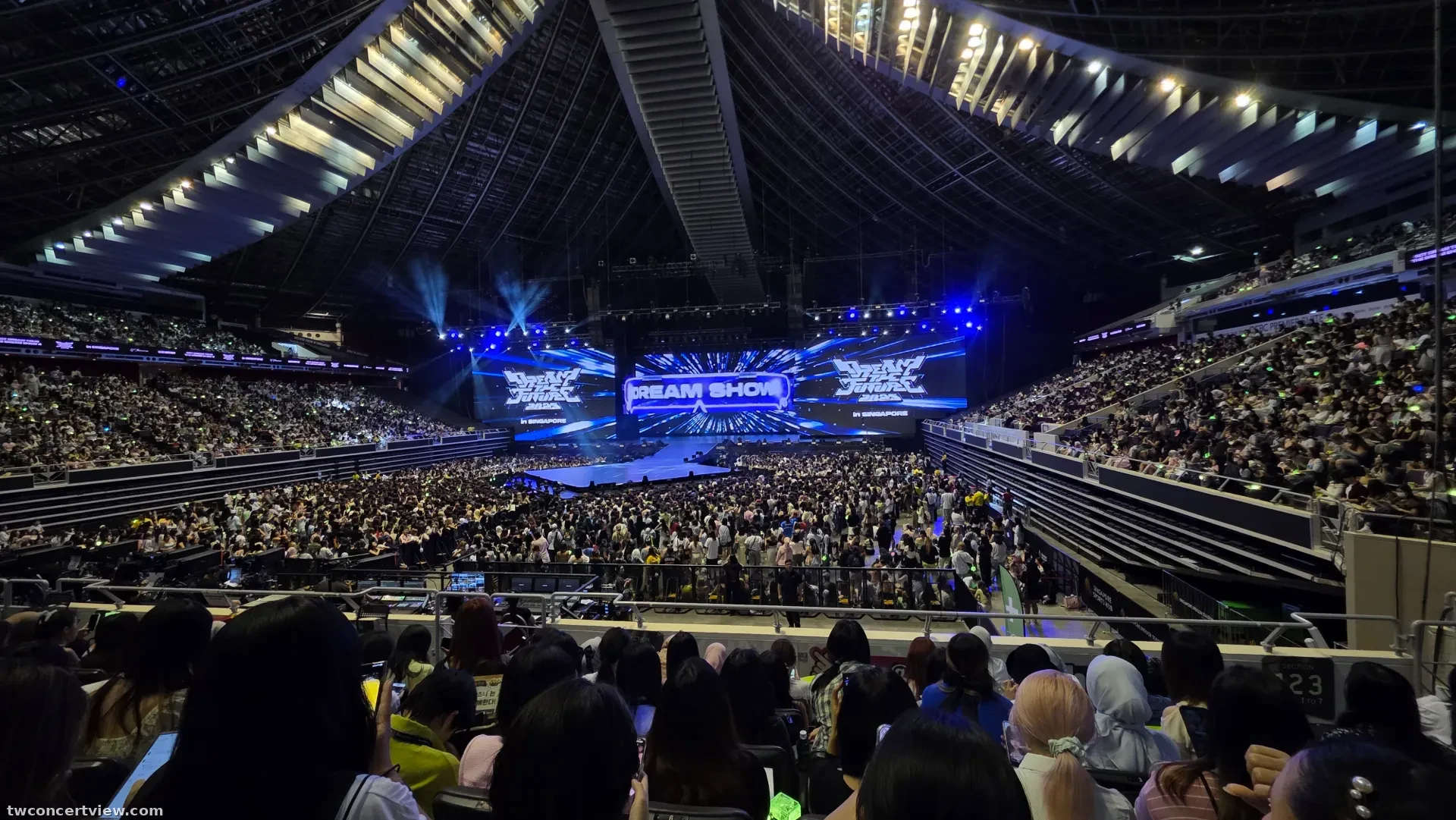 新加坡室內體育館 (Singapore Indoor Stadium) 223 區 18排5號 視野照片 - NCT Dream The Dream Show 4 Dream the Future 2025