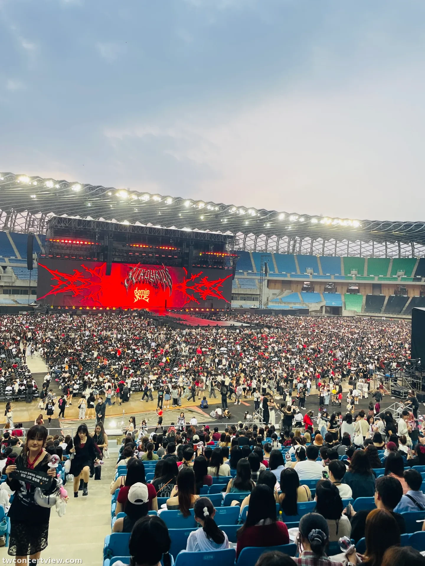 Kaohsiung National Stadium G12 โซน แถว 9 ที่นั่ง 18 ภาพวิวที่นั่ง - Stray Kids World Tour [dominATE] in Kaohsiung