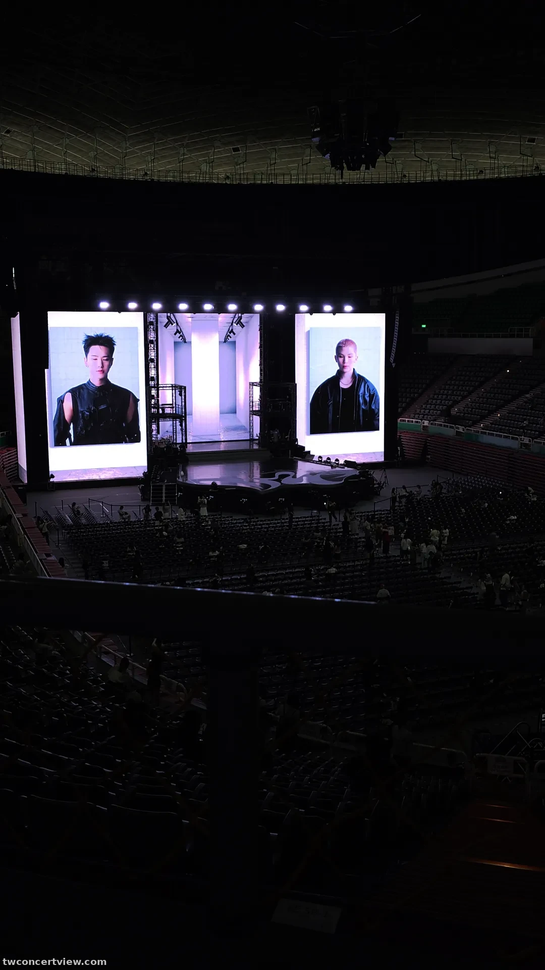 NTSU Arena น้ำเงิน5A-1 โซน แถว 0 ที่นั่ง 32 ภาพวิวที่นั่ง - HOSHI X WOOZI FAN CONCERT [WARNING] - TAIPEI