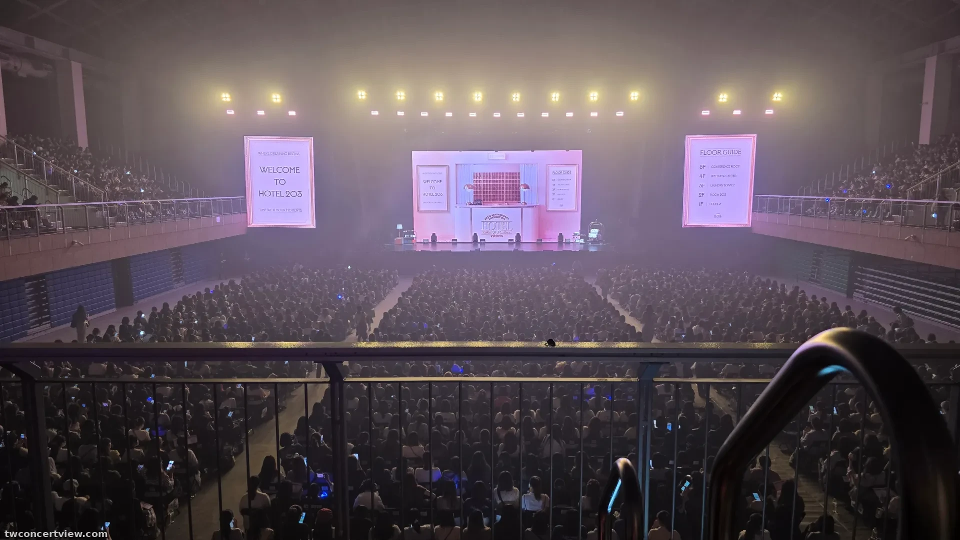 天母體育館 M2 區 3排1號 視野照片 - KYUHYUN 20th Anniversary Fanmeeting