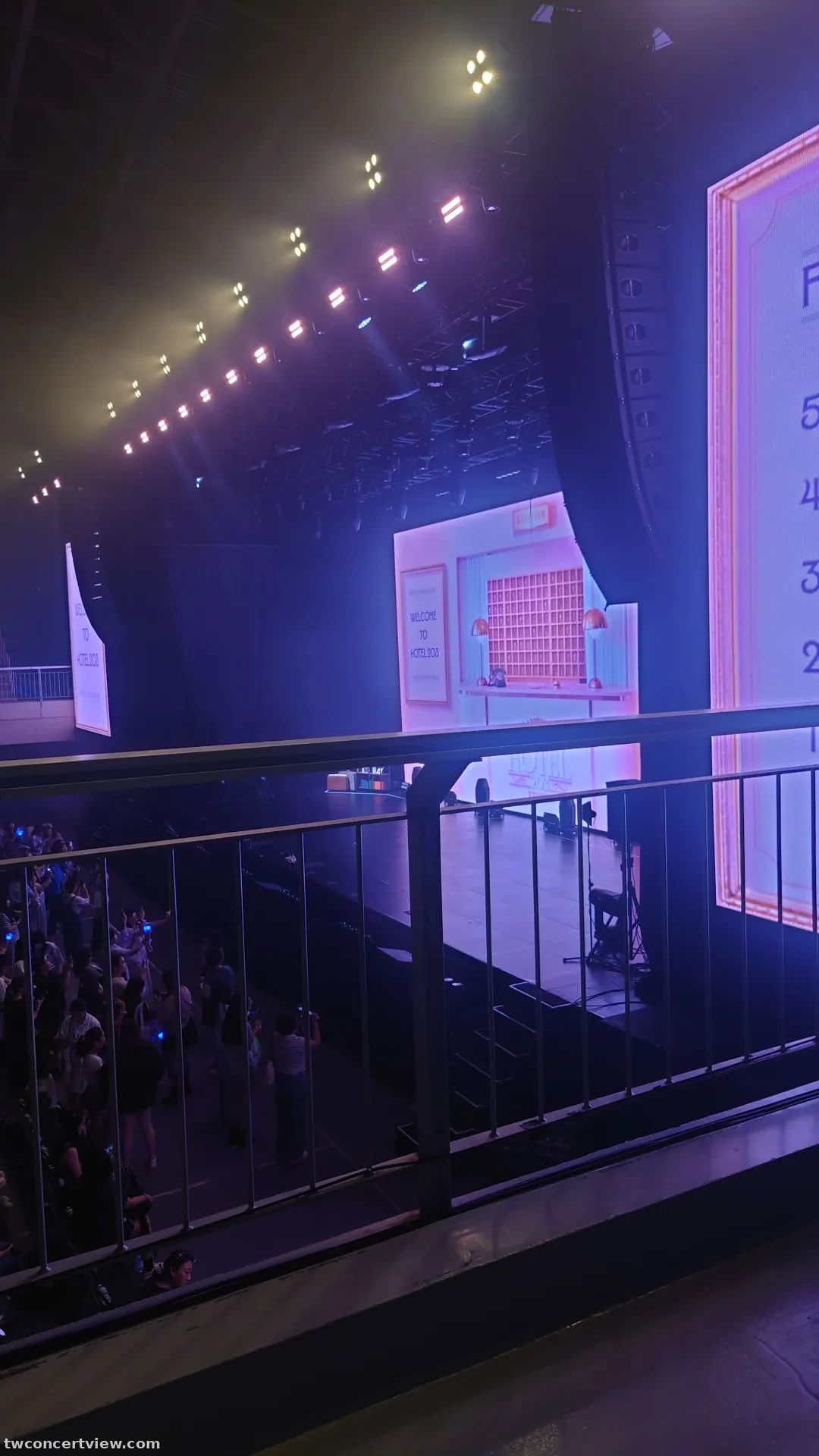 天母體育館 R1 區 2排24號 視野照片 - Kyuhyun 20th Anniversary Fanmeeting ＜Hotel 203＞ IN TAIPEI