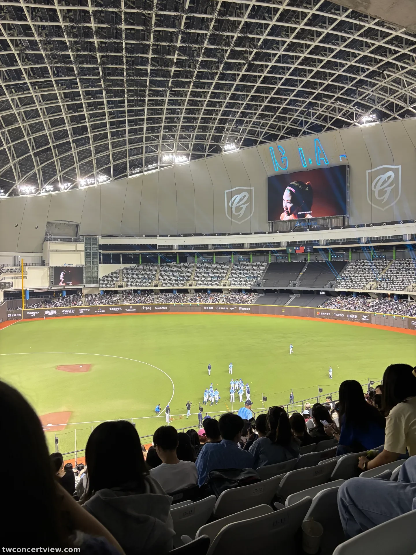 台北大巨蛋 球賽版本 207 區 視野照片 - 富邦悍將「寵愛天使」主題日