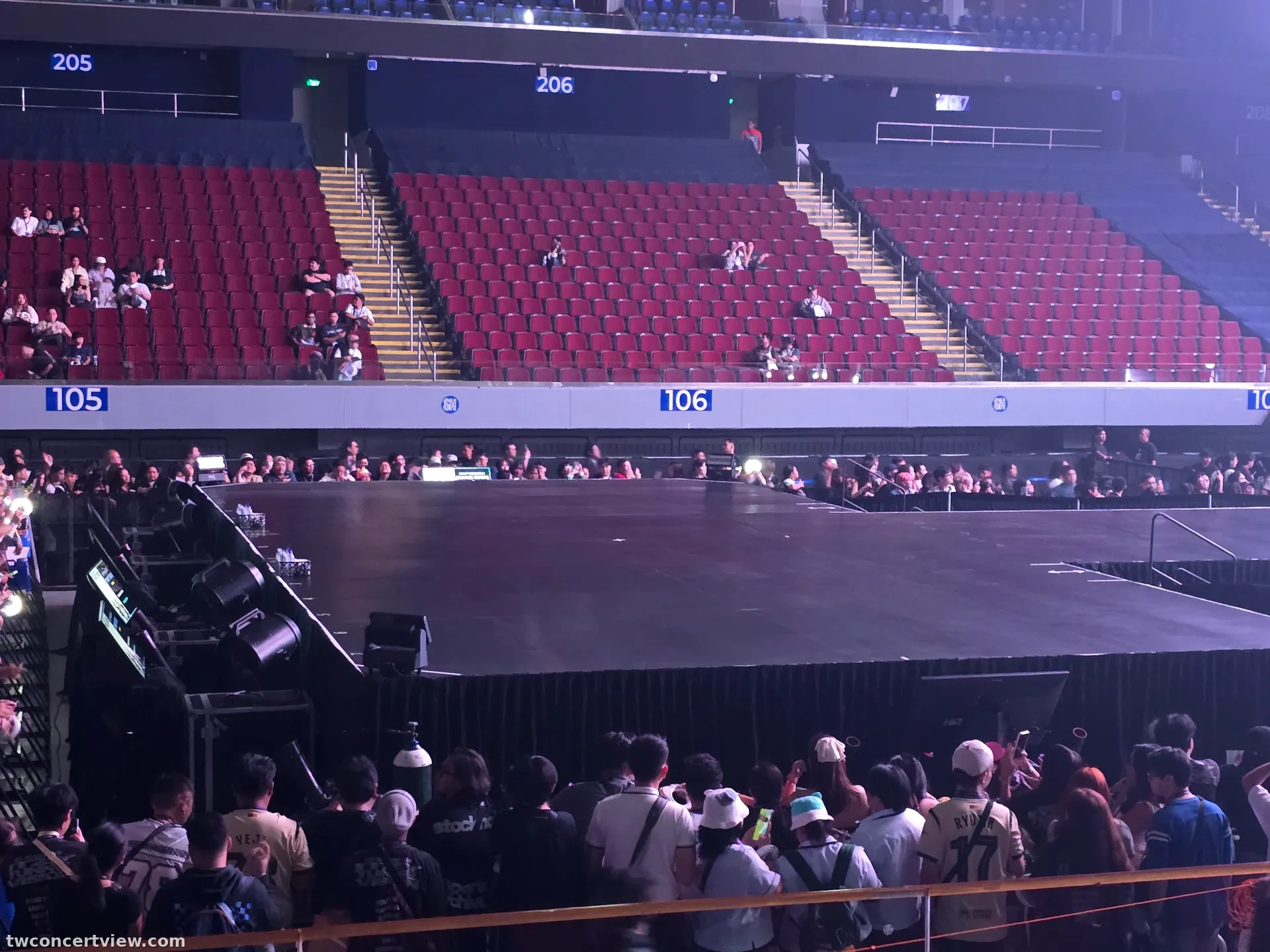 SM Mall of Asia Arena (MOA Arena) 218 區 4排8號 視野照片 - ITZY
