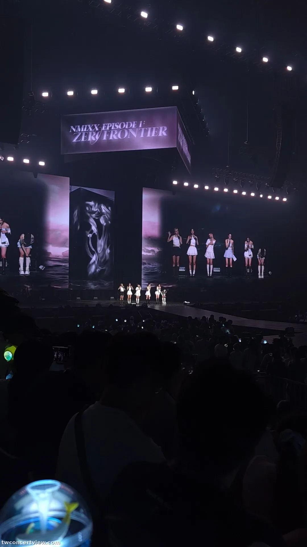 Kaohsiung Arena (高雄巨蛋) 208 구역 8열26번 좌석 시야 사진 - NMIXX 1ST WORLD TOUR EPISODE 1 ZERO FRONTIER