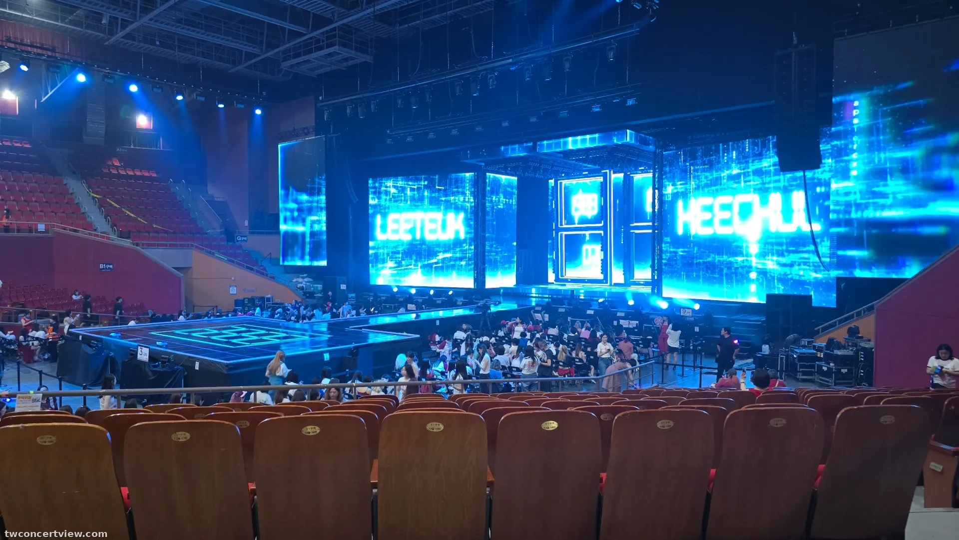 Olympic Hall D2-A โซน แถว 3 ที่นั่ง 5 ภาพวิวที่นั่ง - 2026 SUPER JUNIOR-83z FANCON TOUR [1983]