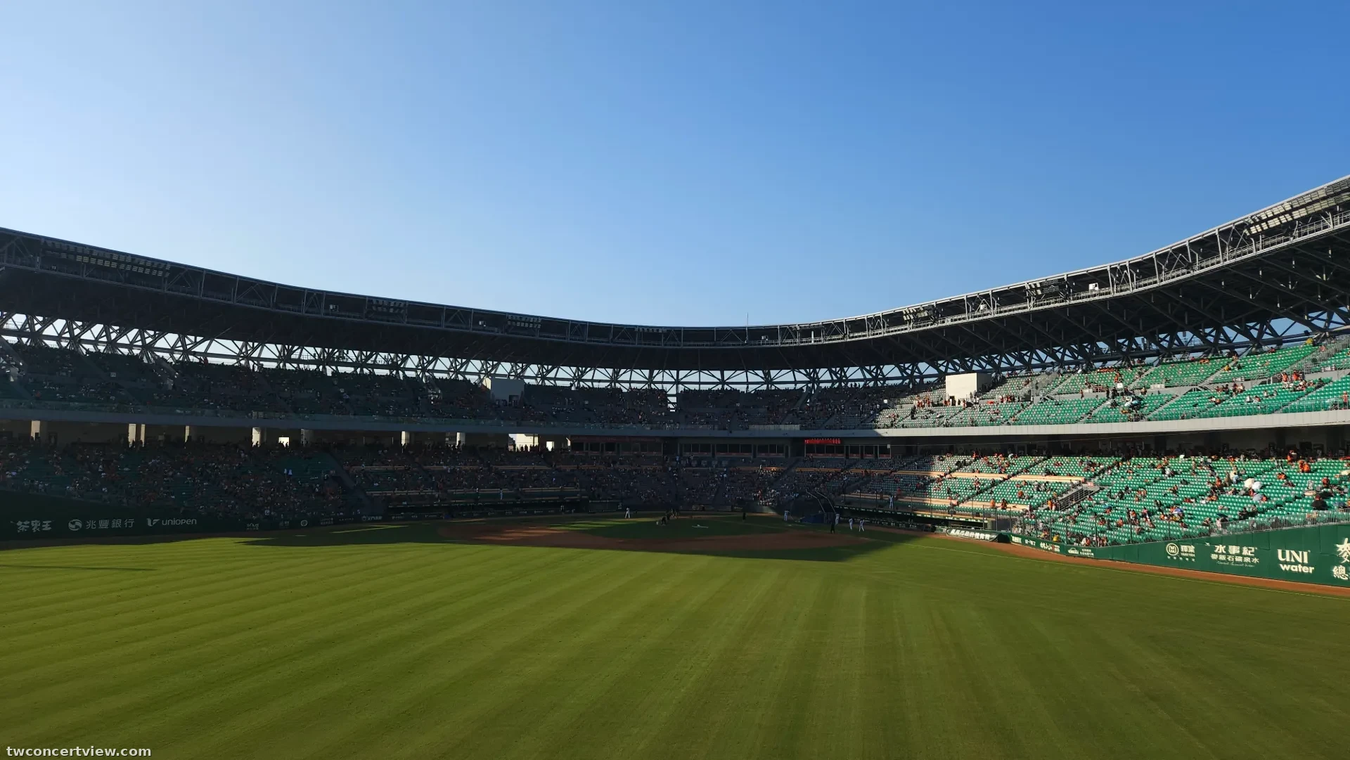 亞太成棒主球場 59 區 16排13號 視野照片 - 獅象季後挑戰賽G2