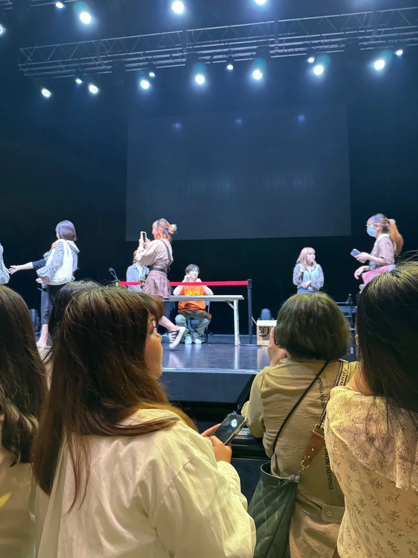 Zepp New Taipei A-M Zona Baris X, Kursi X foto pemandangan kursi - 邱鋒澤出道10週年音樂會 站坑100號