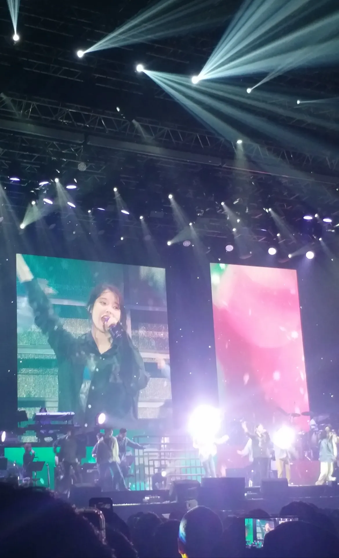 NTSU Arena A Zona Baris 前, Kursi 左 foto pemandangan kursi - IU <love,poem >Tour concert