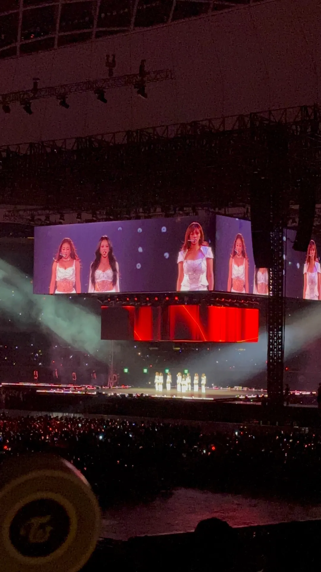 台北大巨蛋中央舞台 108 34排1號 視野照片 - TWICE THIS IS FOR
