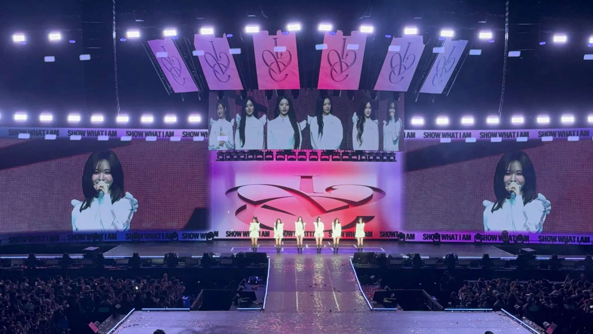 SM Mall of Asia Arena (MOA Arena) 自動建檔區域: moa-201 B排17號 視野照片 - IVE SHOW WHAT I AM