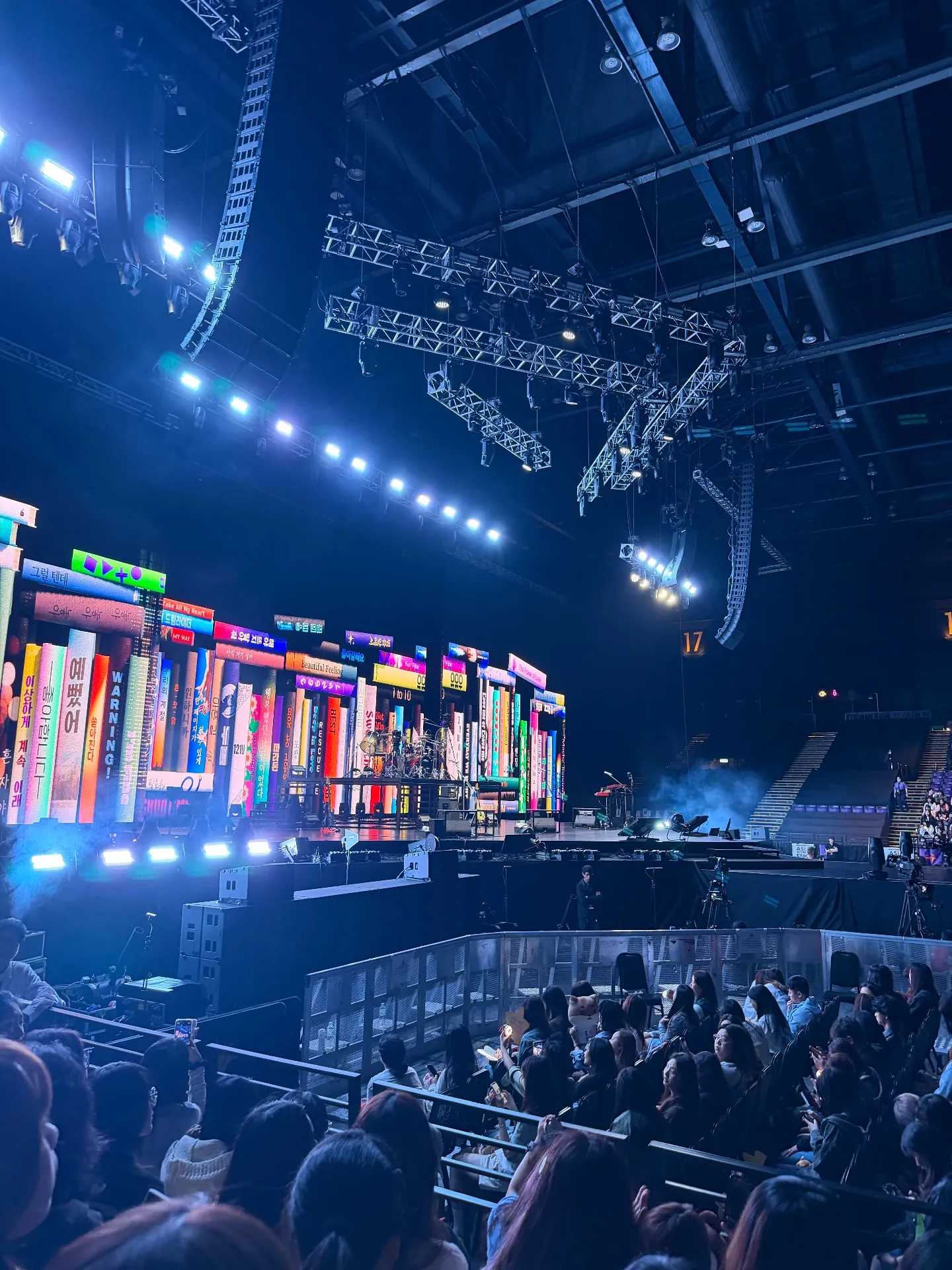AsiaWorld-Expo 亞洲國際博覽館 43 區 E排17號 視野照片 - DAY6 10th Anniversary Tour ‹The DECADE> in HONG KONG