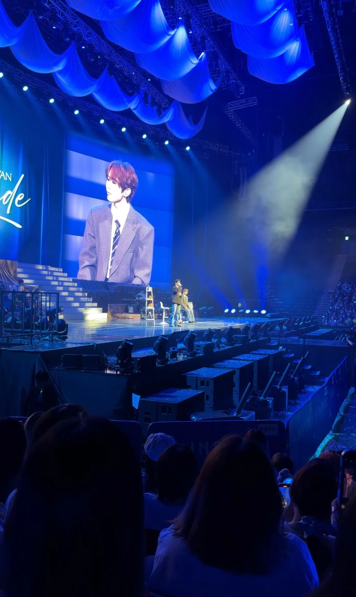 Inspire Arena 218 โซน แถว G ที่นั่ง 13 ภาพวิวที่นั่ง - DxS serenade