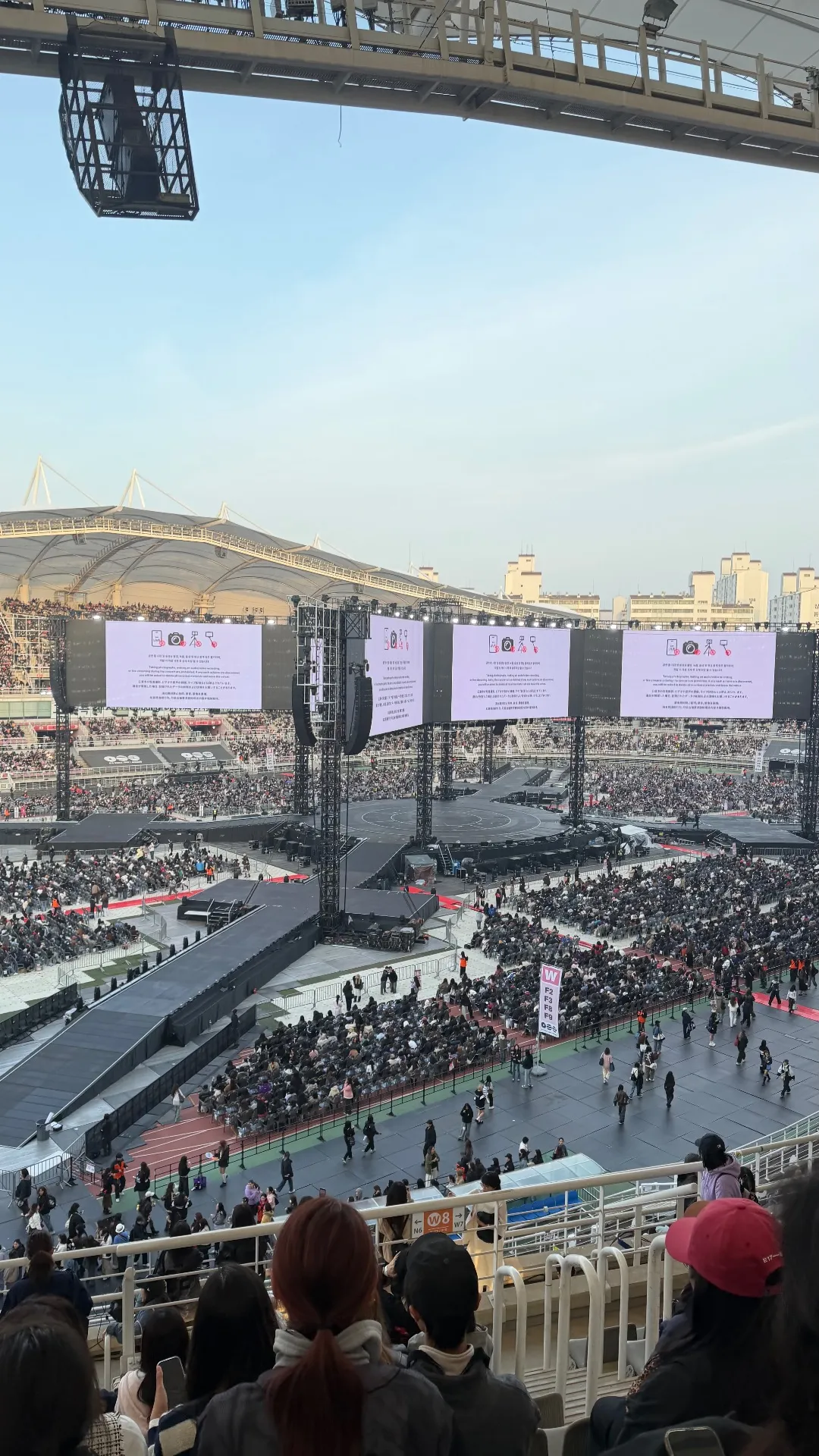 高陽體育館中央舞台 超猛: goyf-w8 視野照片 - BTS WORLD TOUR ‘ARIRANG’ IN GOYANG