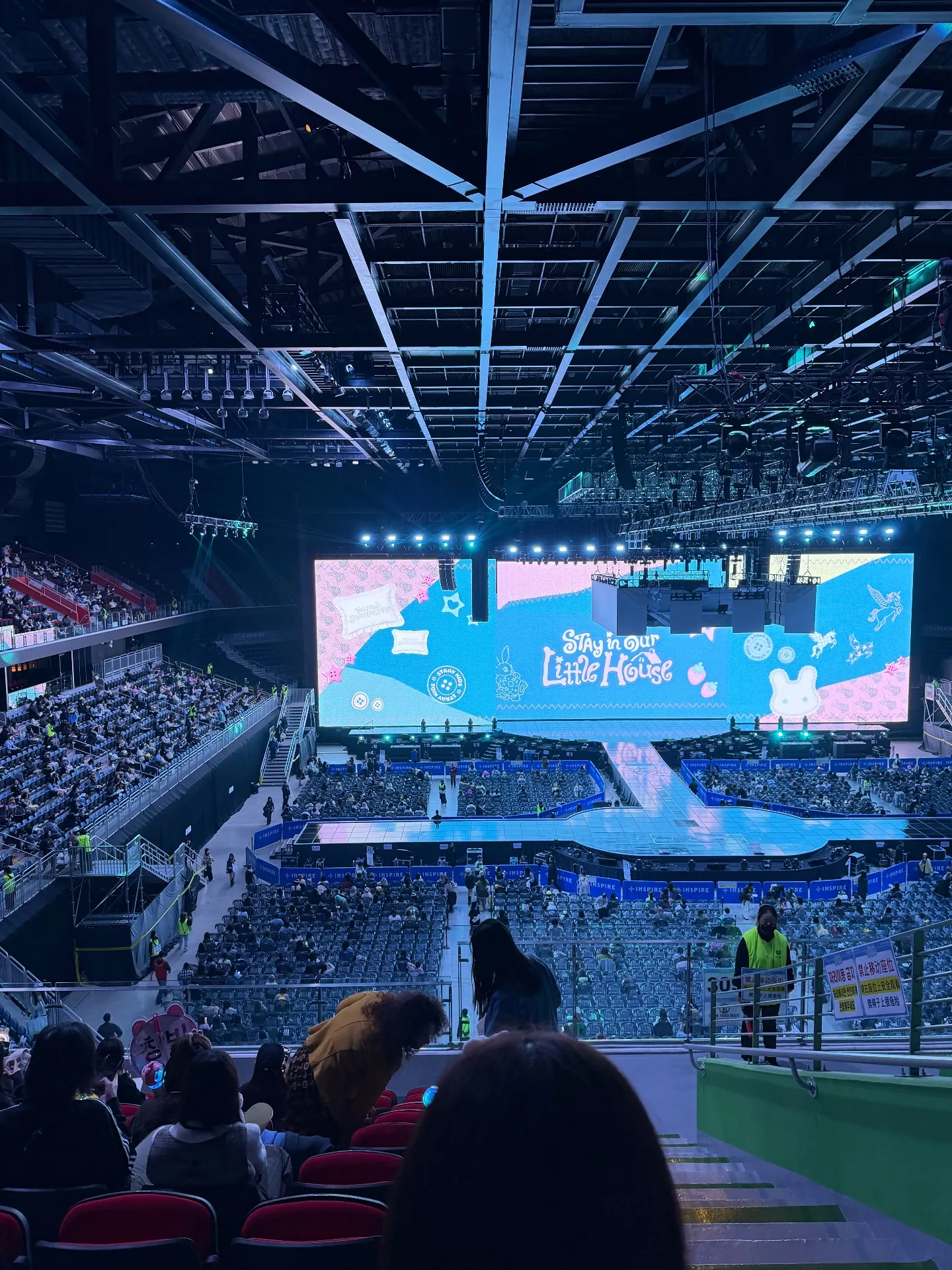 Inspire Arena 413 โซน แถว 9 ที่นั่ง 1 ภาพวิวที่นั่ง - Stray Kids 6TH FANMEETING ‘STAY in Our Little House’