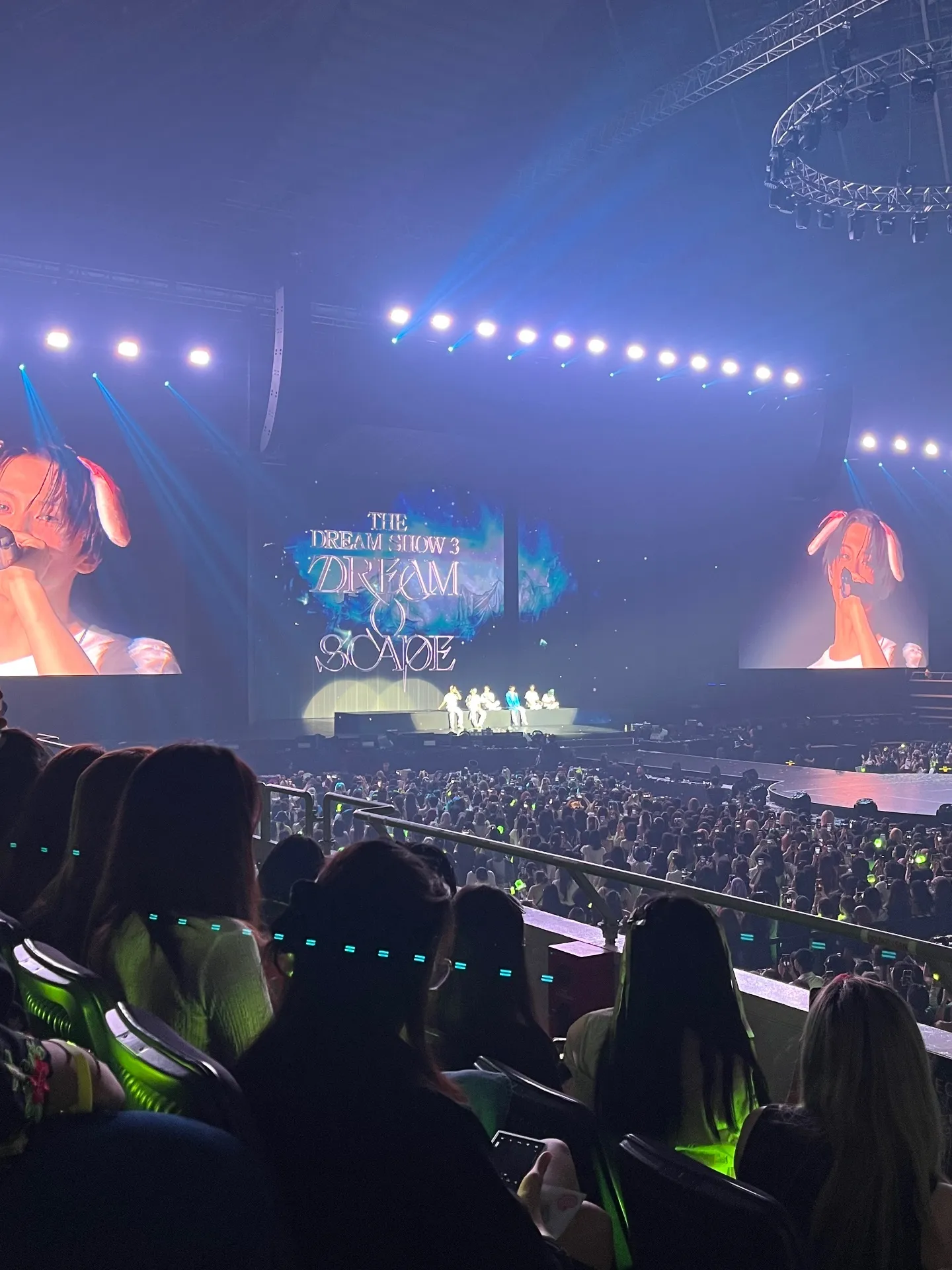 新加坡室內體育館 (Singapore Indoor Stadium) 214 區 15排10號 視野照片 - THE DREAM SHOW 3 IN SINGAPORE