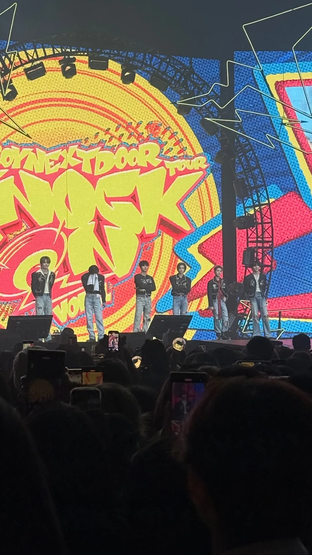 五股工商展覽館 自動建檔區域: neh-b1 視野照片 - BOYNEXTDOOR Tour “Knock on vol.1” in Taipei