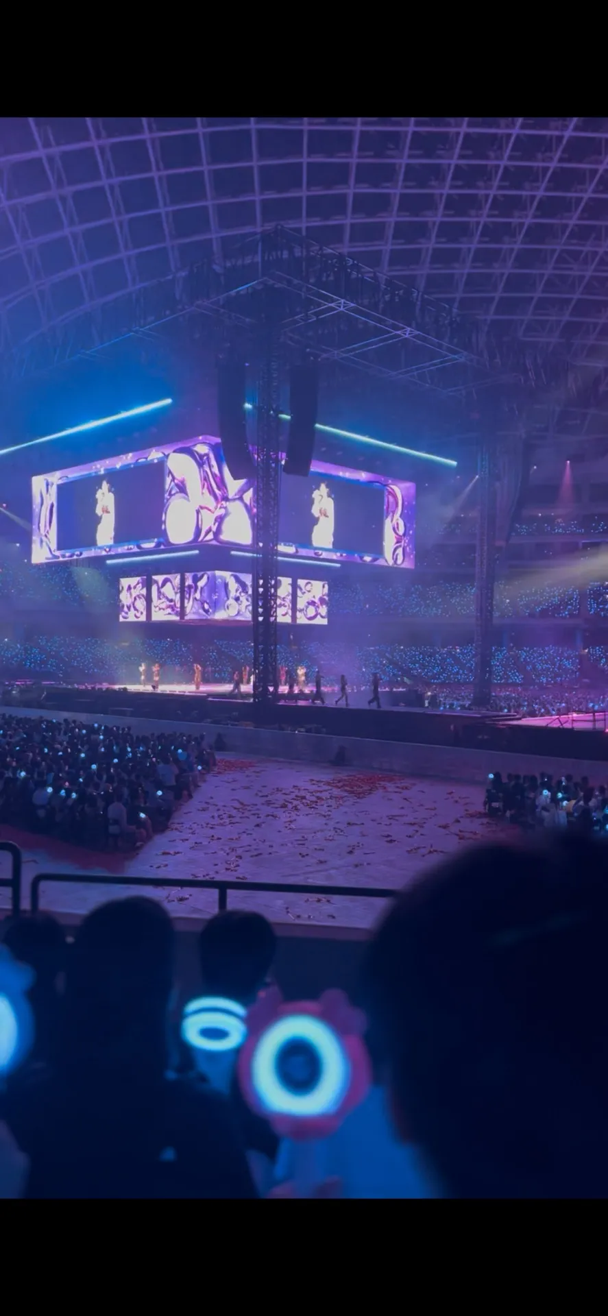台北大巨蛋中央舞台 134 區 5排20號 視野照片 - TWICE<THIS IS FOR>