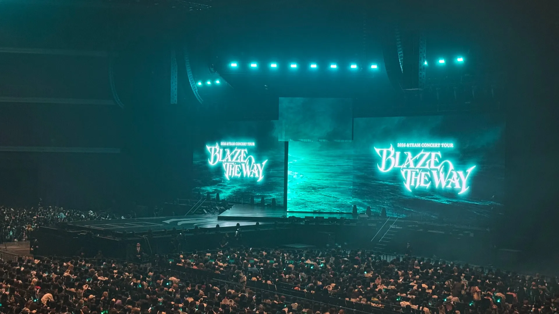 K-Arena 橫濱 03 區 24排196號 視野照片 - &TEAM BLAZE THE WAY