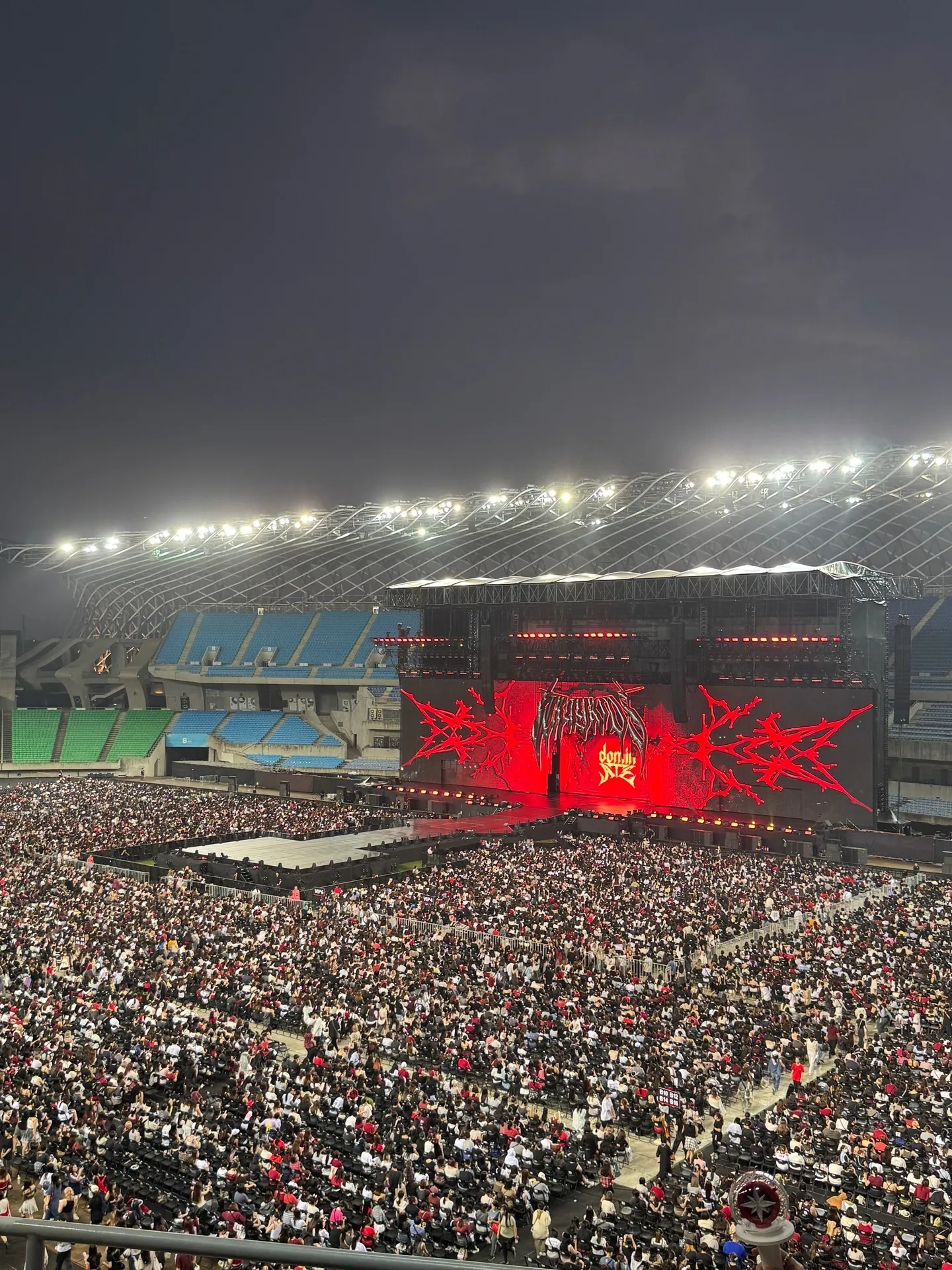 Kaohsiung National Stadium F05 โซน แถว 4 ที่นั่ง 22 ภาพวิวที่นั่ง - Stray Kids World Tour <dominATE Kaohsiung>
