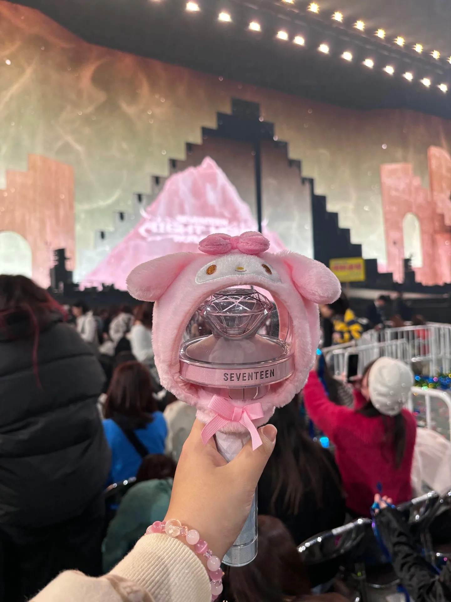 京瓷巨蛋 (Kyocera Dome Osaka) H 區 前排右號 視野照片 - SEVENTEEN [RIGHT HERE] WORLD TOUR IN JAPAN