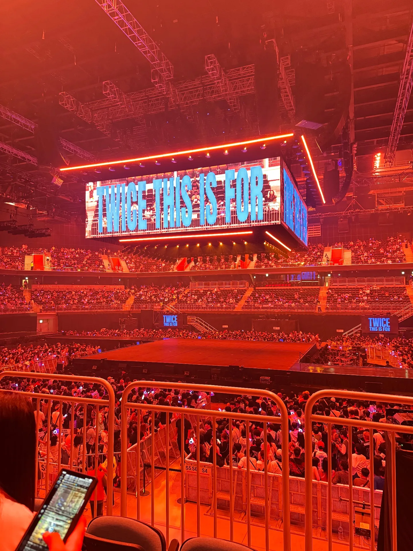 Inspire Arena 306 โซน แถว C ที่นั่ง 15 ภาพวิวที่นั่ง - TWICE THIS IS FOR
