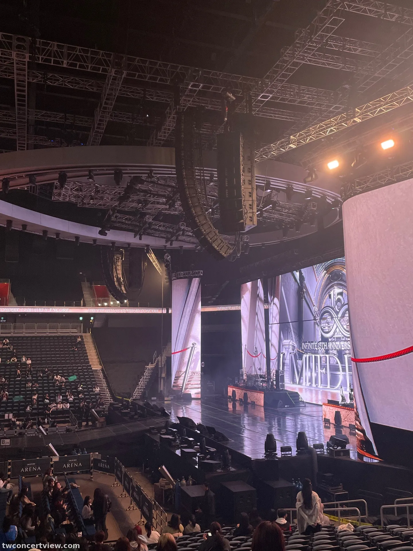 Inspire Arena 306 โซน แถว D ที่นั่ง 14 ภาพวิวที่นั่ง - INFINITE Limited Edition Encore