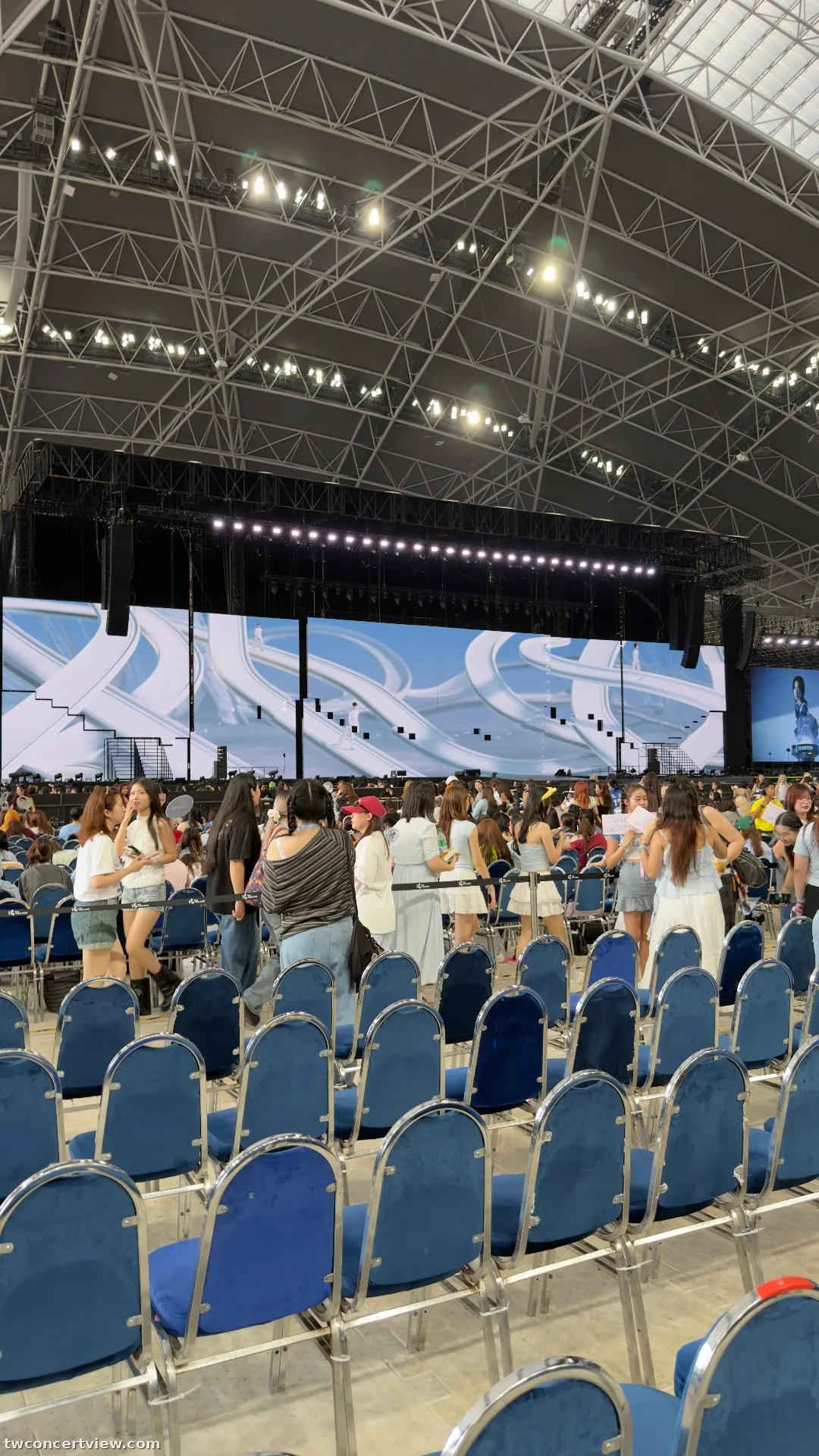 新加坡國家體育場 02 區 中排左號 視野照片 - SEVENTEEN WORLD TOUR <NEW_> IN SINGAPORE