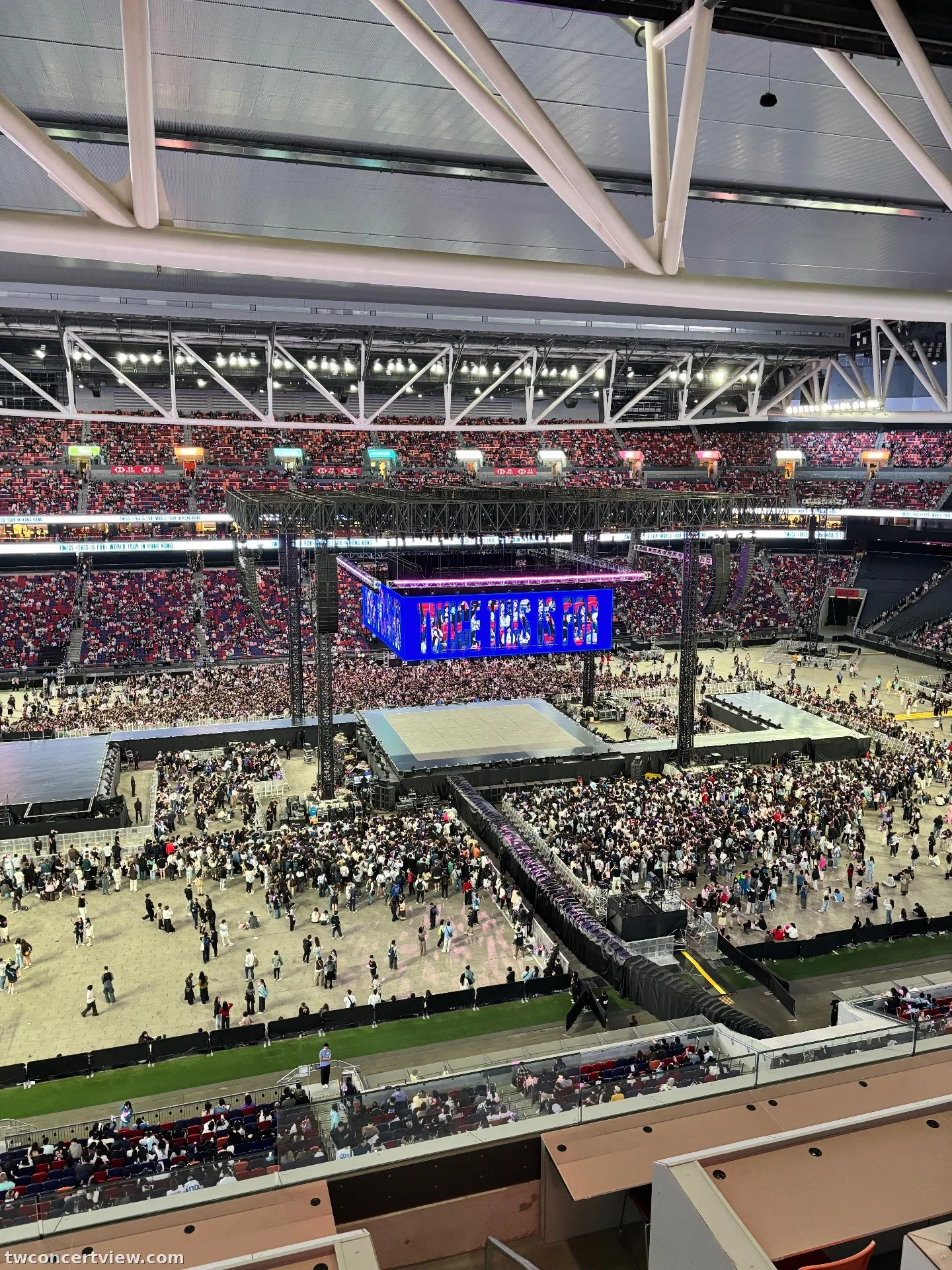 香港啟德主場館中央舞台 Z20 區 視野照片 - Twice This Is For