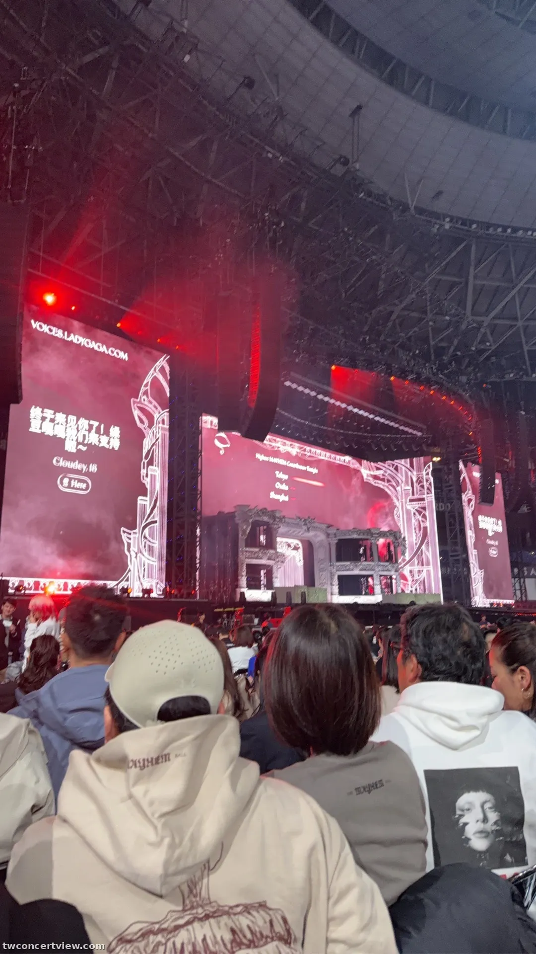 京瓷巨蛋 (Kyocera Dome Osaka) A 區 前排右號 視野照片 - LADY GAGA:THE MAYHEM BALL