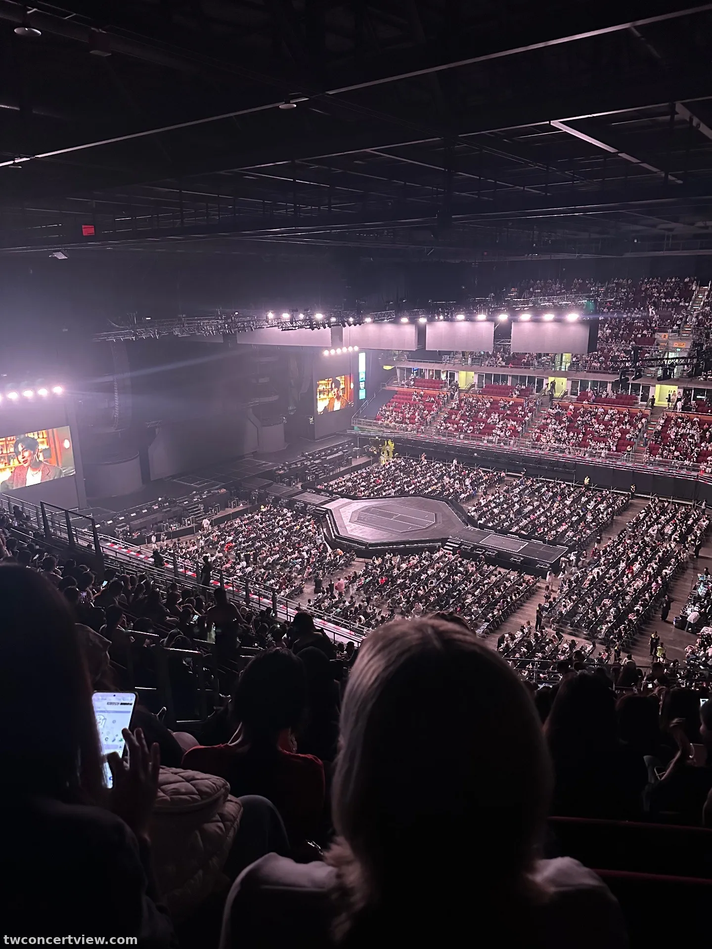 IMPACT Arena F 區 R排05號 視野照片 - LOVE OUT LOUD FAN FEST 2026
