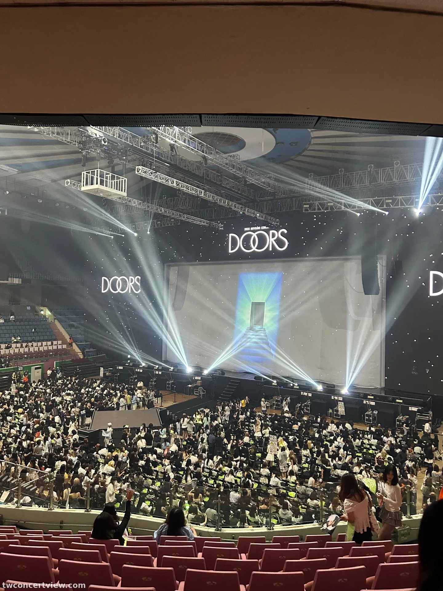 Jamsil Indoor Stadium 蠶室室內體育館 12 區 17排排5號號 視野照片 - NCT DOYOUNG DOORS in SEOUL