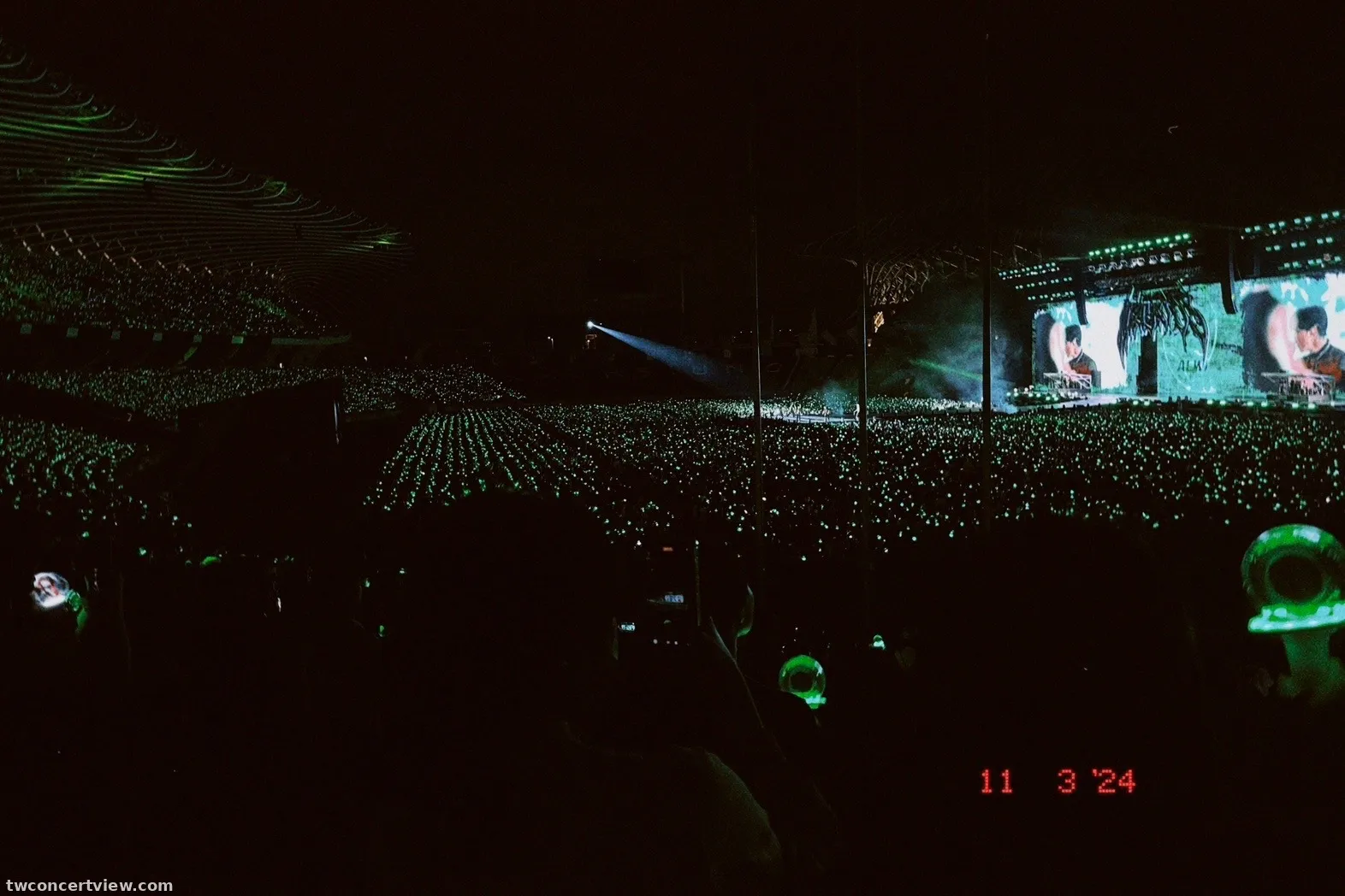 Kaohsiung National Stadium (高雄世運主場館) E13 21列252番 座席からの眺め - STRAY KIDS DominATE
