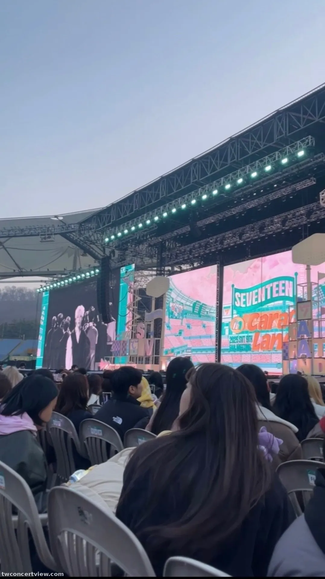 Incheon Munhak Stadium C โซน แถว 前 ที่นั่ง 右 ภาพวิวที่นั่ง - SVT 9TH FAN MEETING