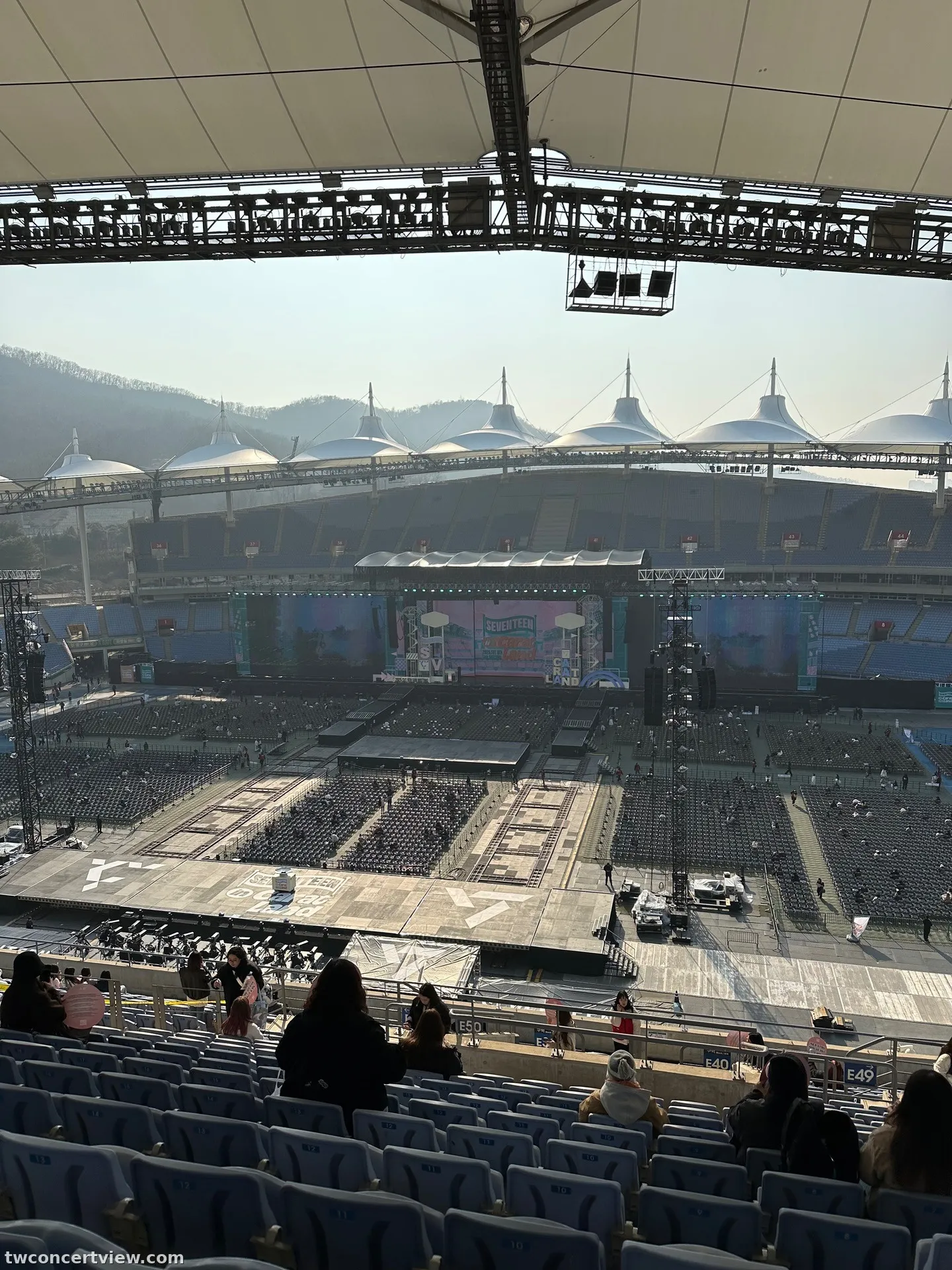 仁川文鶴競技場 E50 Row 15, Seat 9 seat view - 2025 SVT 9th Fan Meeting <SEVENTEEN IN CARAT LAND>