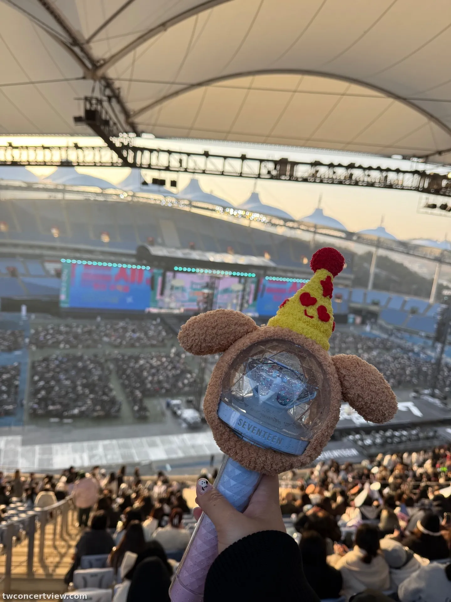 仁川文鶴競技場 E58 Row 20排, Seat 23號 seat view - 2025CARAT LAND