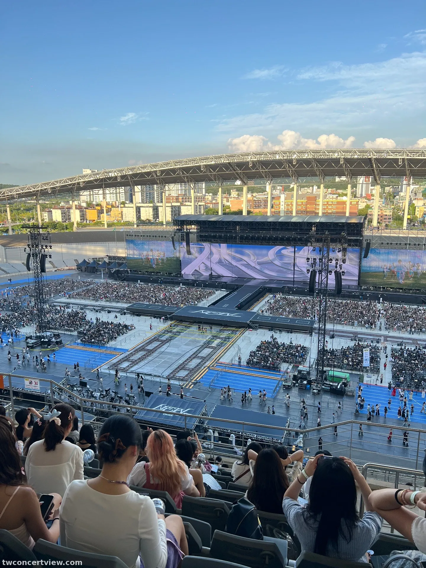 仁川亞運主體育場 60 구역 10排열7號번 좌석 시야 사진 - SEVENTEEN WORLD TOUR [NEW_] IN INCHEON