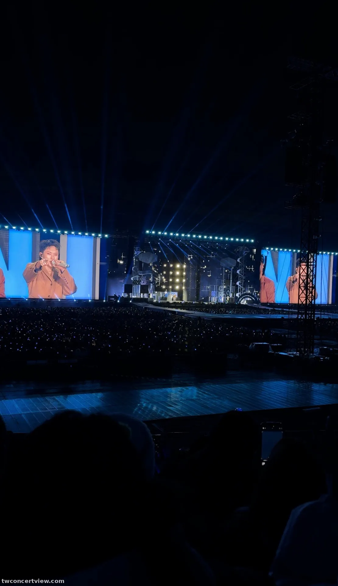 仁川文鶴競技場 E2 Row 14排, Seat 29號 seat view - SEVENTEEN in CARAT LAND
