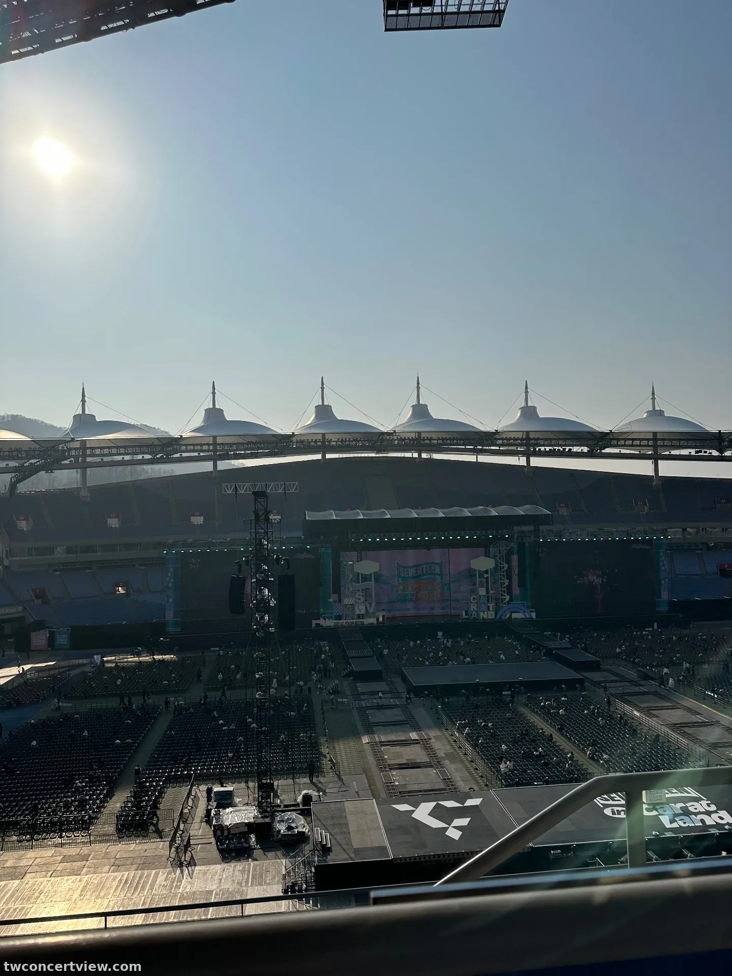 仁川文鶴競技場 E55 Row 1排, Seat 5號 seat view - SEVENTEEN 2025 carat land