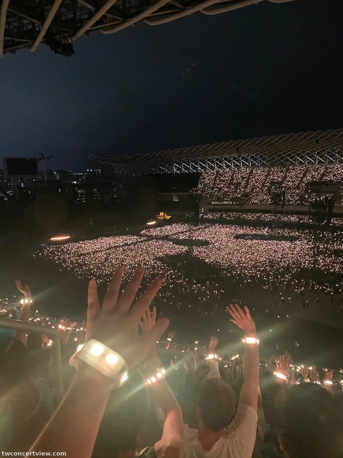 高雄世運主場館 G15 區 21排排78號號 視野照片 - Coldplay