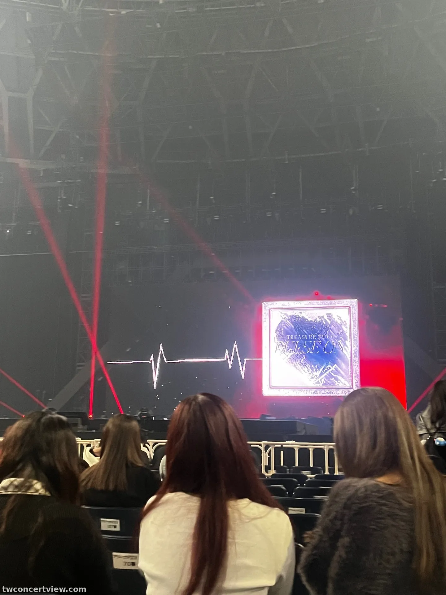 Kyocera Dome Osaka O Zona Baris 前, Kursi 右 foto pemandangan kursi - Treasure pulse on