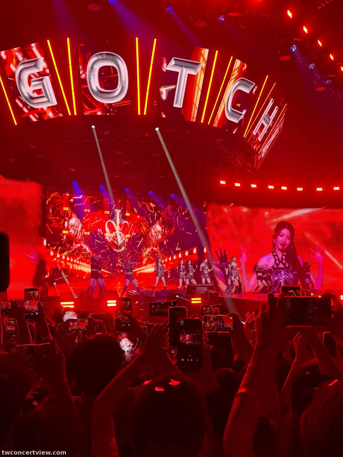 新加坡室內體育館 (Singapore Indoor Stadium) C 區 中排右號 視野照片 - IVE SHOW WHAT I AM