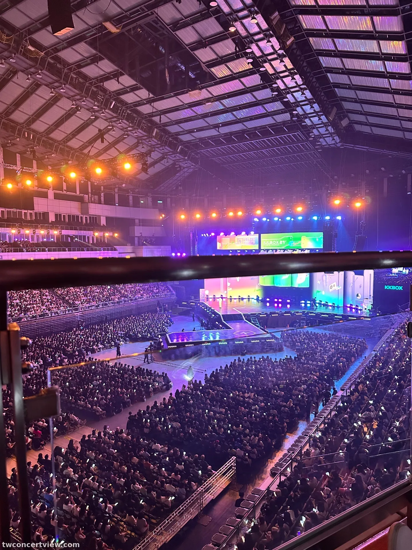 Taipei Arena เหลือง-3A โซน แถว 1排 ที่นั่ง 8號 ภาพวิวที่นั่ง - 第21屆KKBOX風雲榜