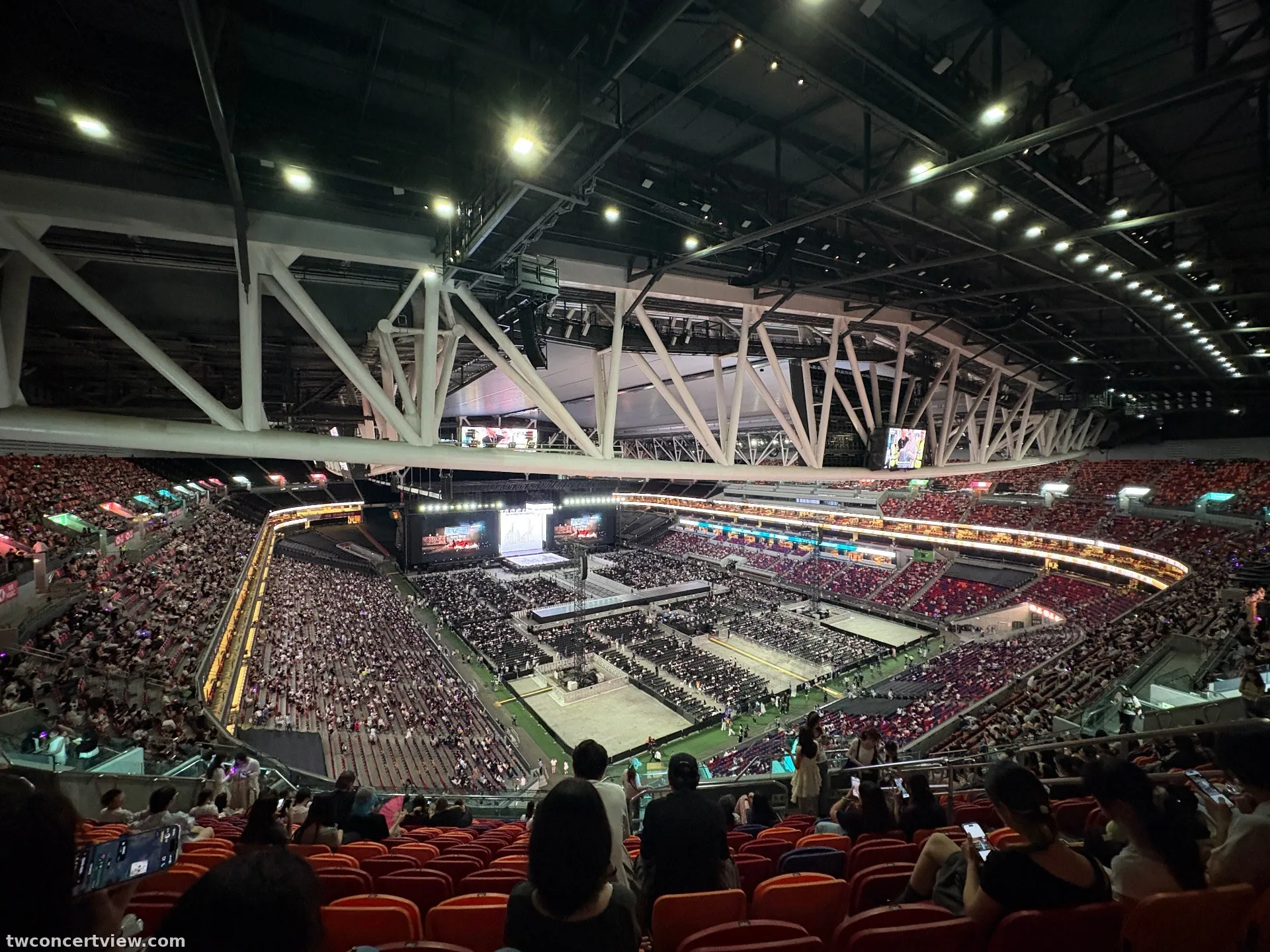香港啟德主場館 (Kai Tak Main Stadium) 51 區 524A排PP748號 視野照片 - Idle 視線受阻位置