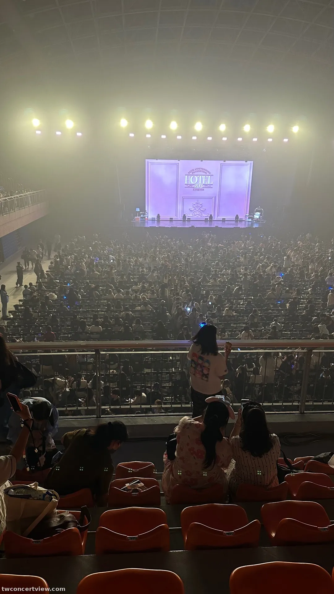 天母體育館 M1 區 6排排33號號 視野照片 - KYUHYUN 20th Anniversary Fanmeeting <Hotel 203>