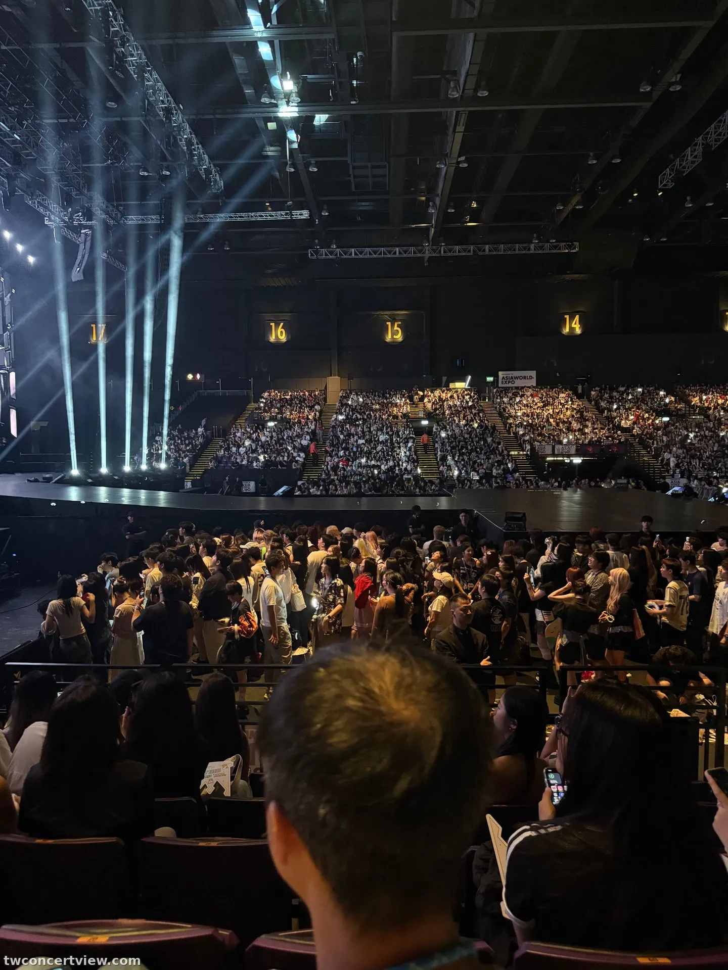 AsiaWorld-Expo 亞洲國際博覽館 39 區 6排8號 視野照片 - ITZY 3RD WORLD TOUR <TUNNEL VISION>