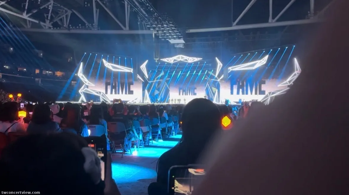 香港啟德主場館 (Kai Tak Main Stadium) I 區 前排左號 視野照片 - 2025 MAMA AWARD