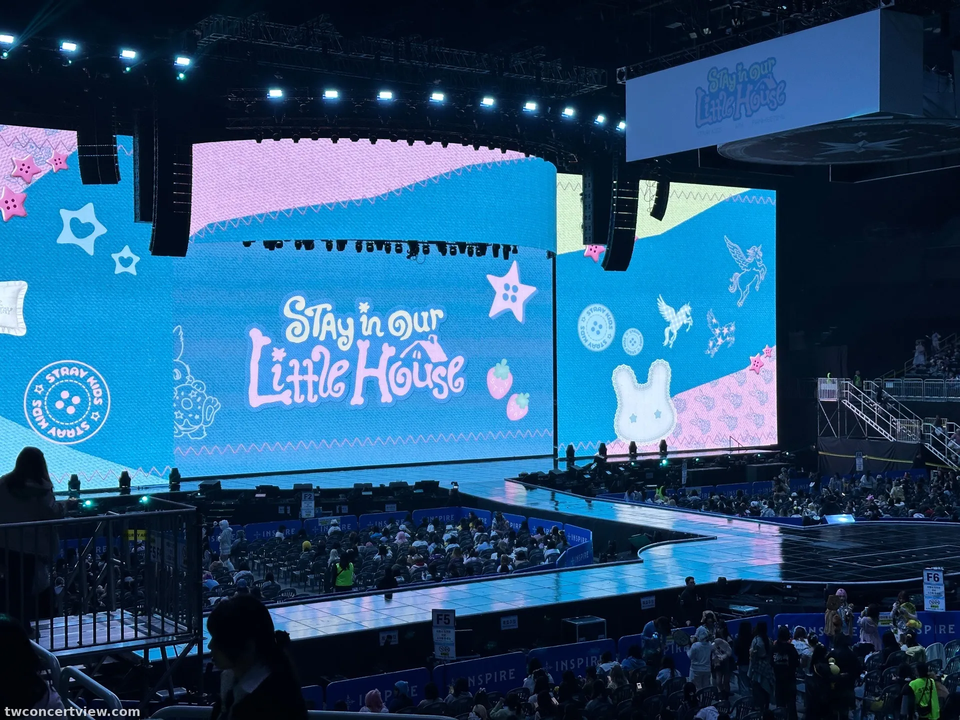 Inspire Arena 210 โซน แถว F ที่นั่ง 25 ภาพวิวที่นั่ง - StrayKids六期飯咪