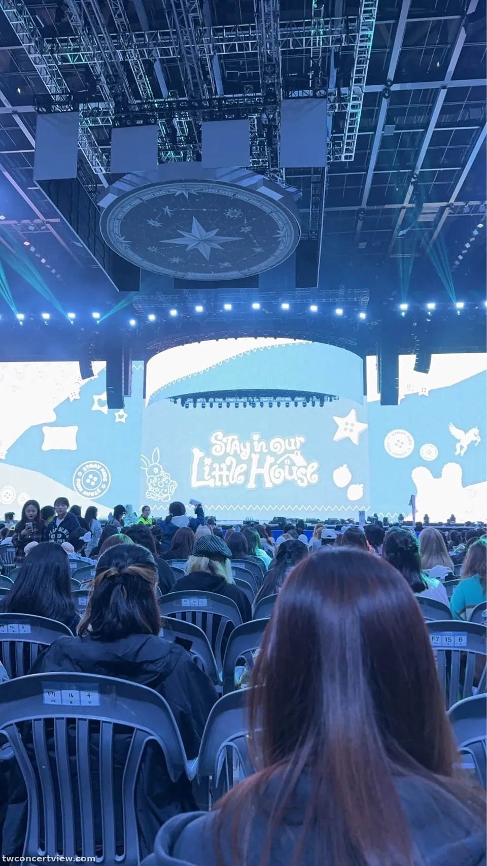 Inspire Arena D โซน แถว 後 ที่นั่ง 中 ภาพวิวที่นั่ง - Stray Kids 6TH FANMEETING 'Stay in Our Little House '